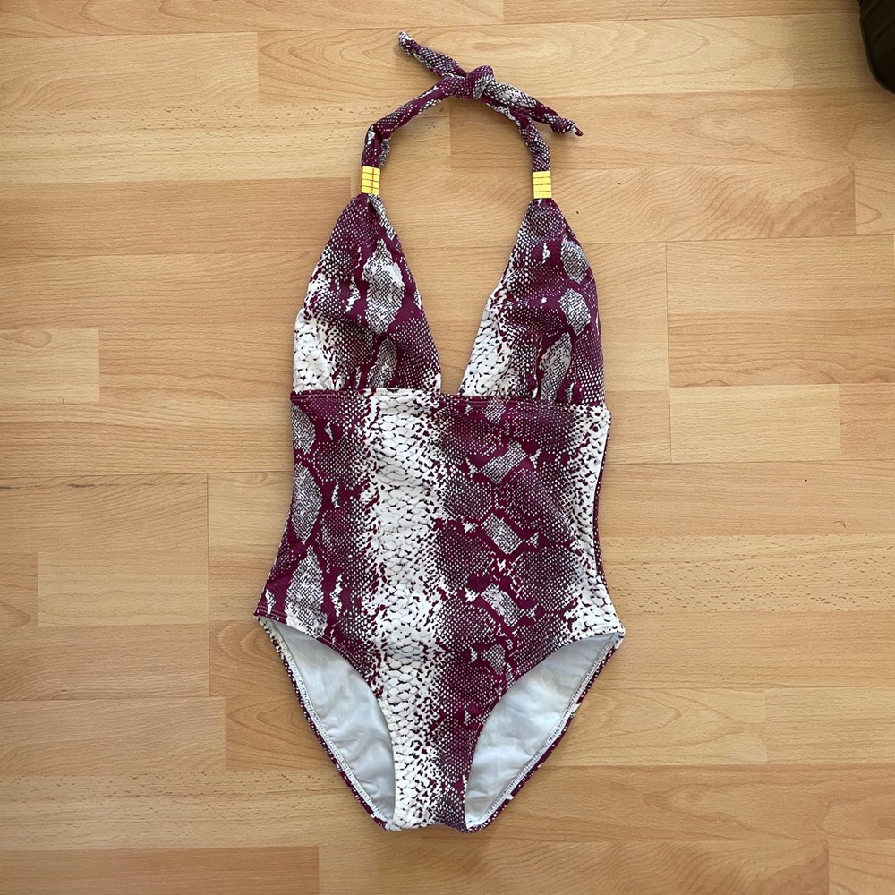 Like new Vix one piece swimsuit snake print